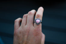 Load image into Gallery viewer, Queen Conch Heart Ring - Size 7.5